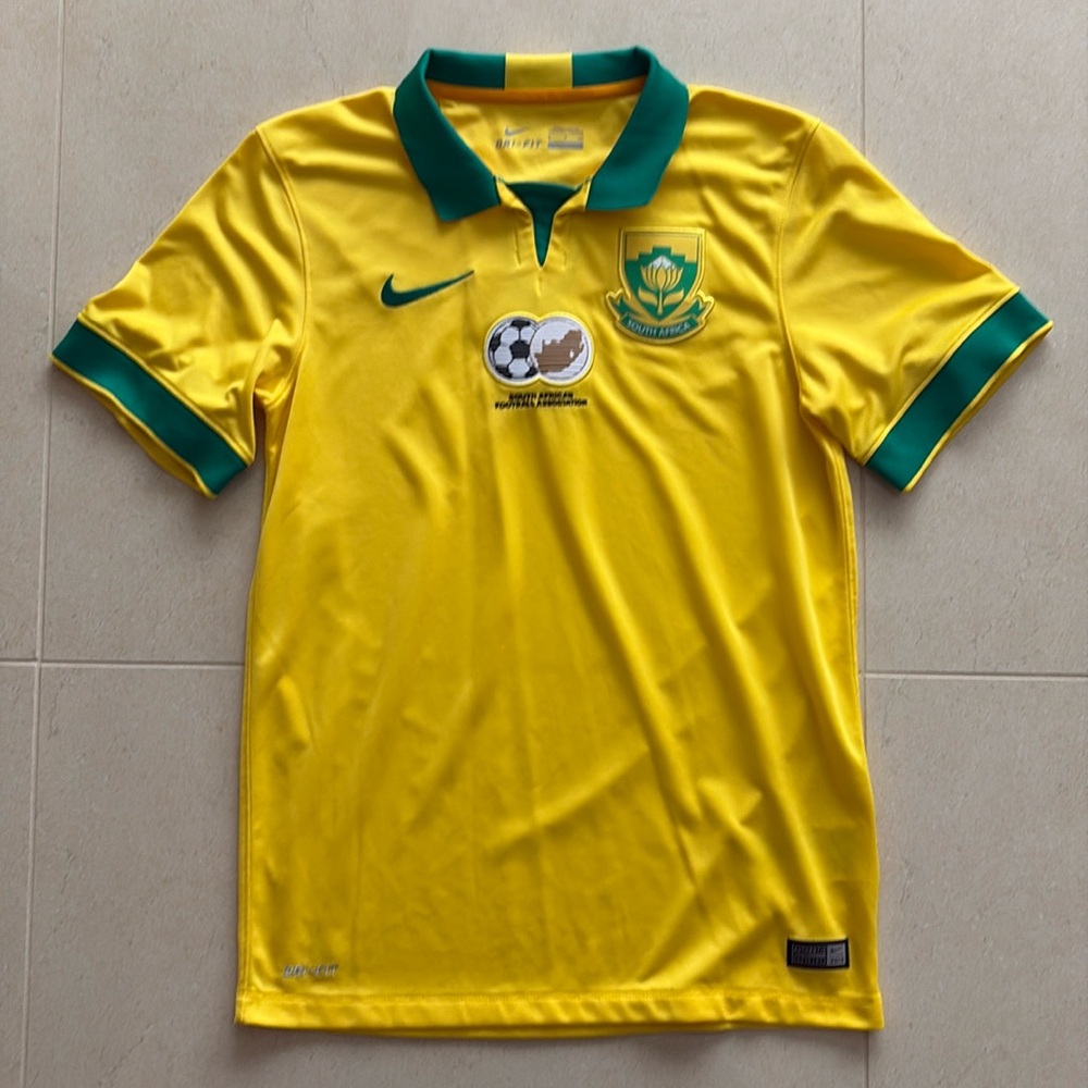 NWOT Nike South African Football Team Polo Jersey size small.